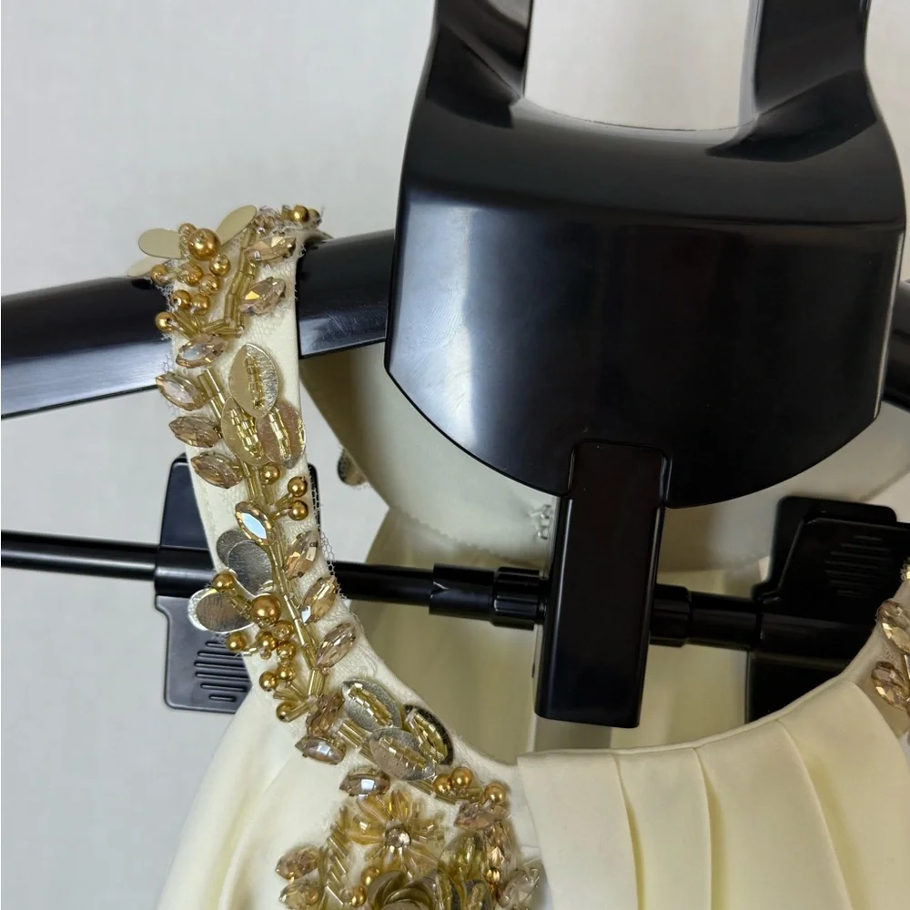 Marchesa Notte | Ivory Beaded Halter Neck Gown Size S - Picture 5 of 9